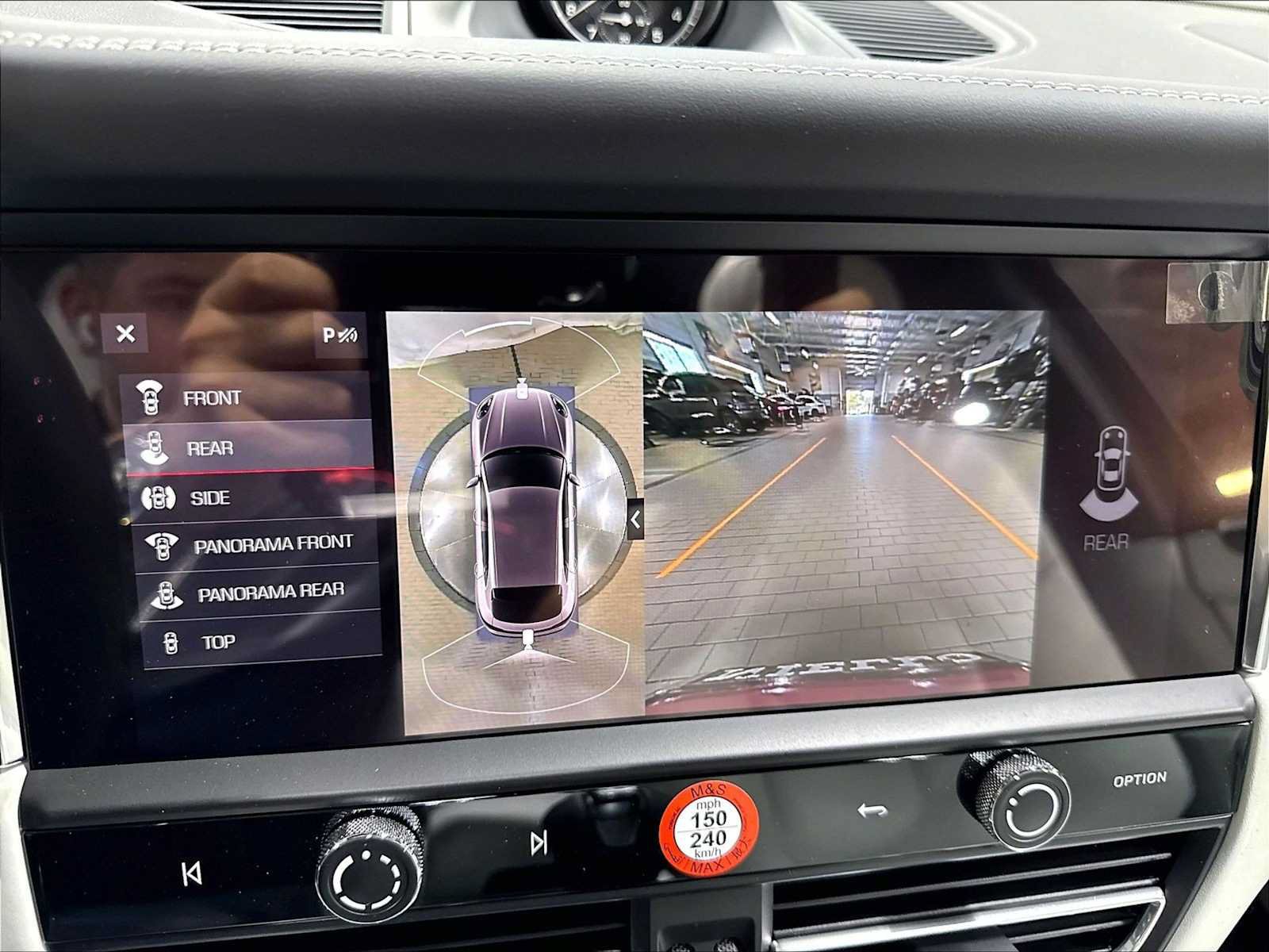 New 2026 Porsche Macan AWD/4WD image 18
