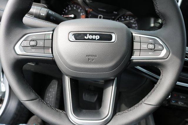New 2026 Jeep Compass Latitude AWD/4WD image 20