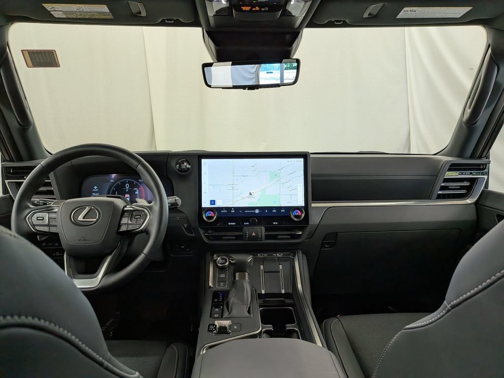 Used 2025 Lexus GX 550 w/ Accessory Package (2T) AWD/4WD image 13