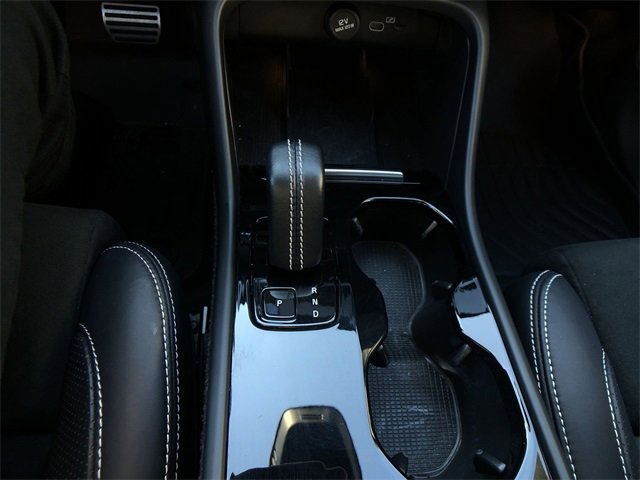 Used 2021 Volvo XC40 P8 Recharge w/ Advanced Package image 28