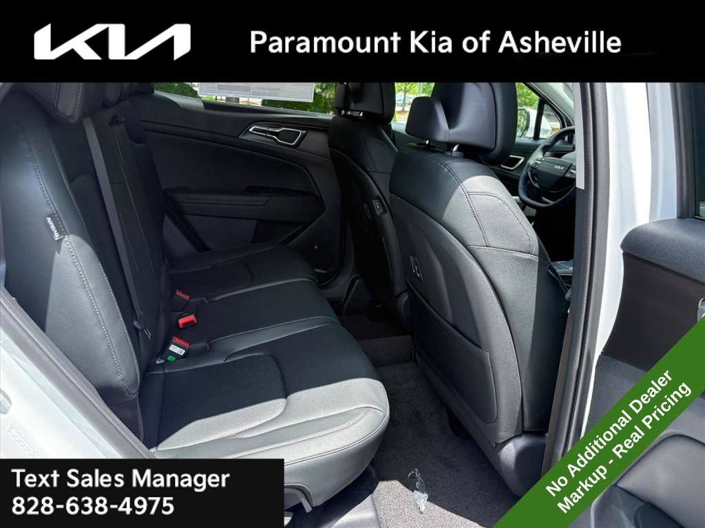 New 2026 Kia Sportage EX FWD image 22