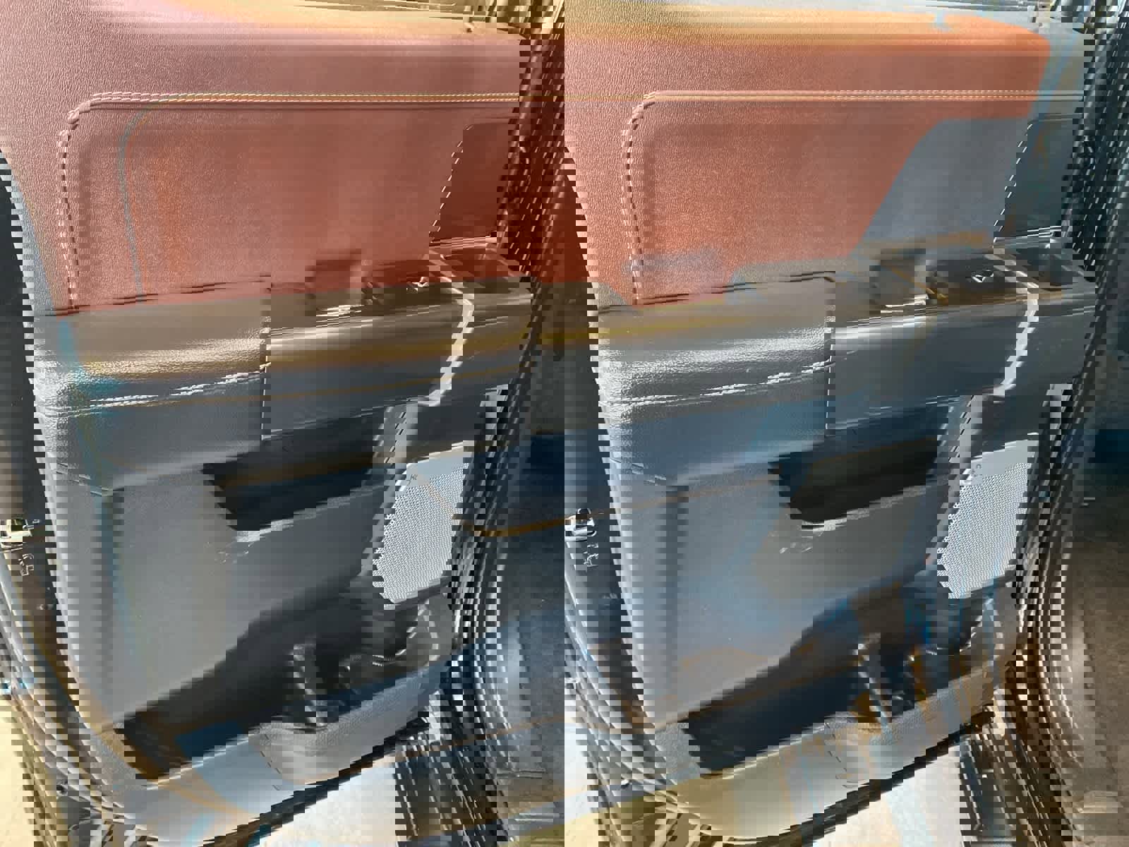 Certified 2023 Ford F150 Lariat w/ Equipment Group 502A High image 29