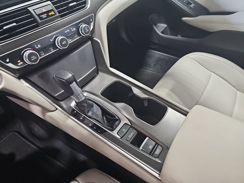 Used 2021 Honda Accord EX-L image 25