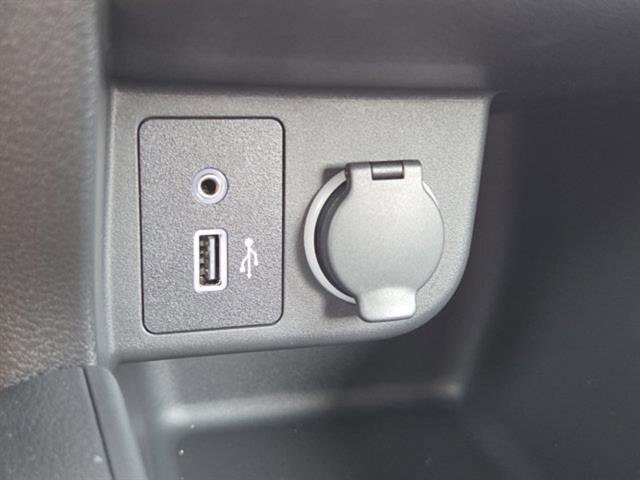 New 2025 Nissan Kicks Play S image 96