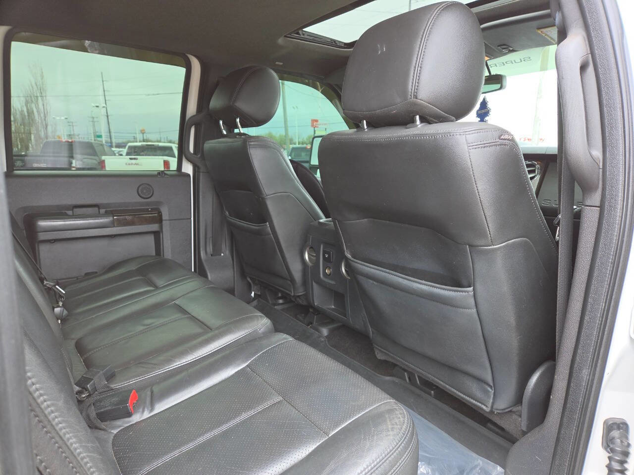 Used 2015 Ford F350 Platinum image 30
