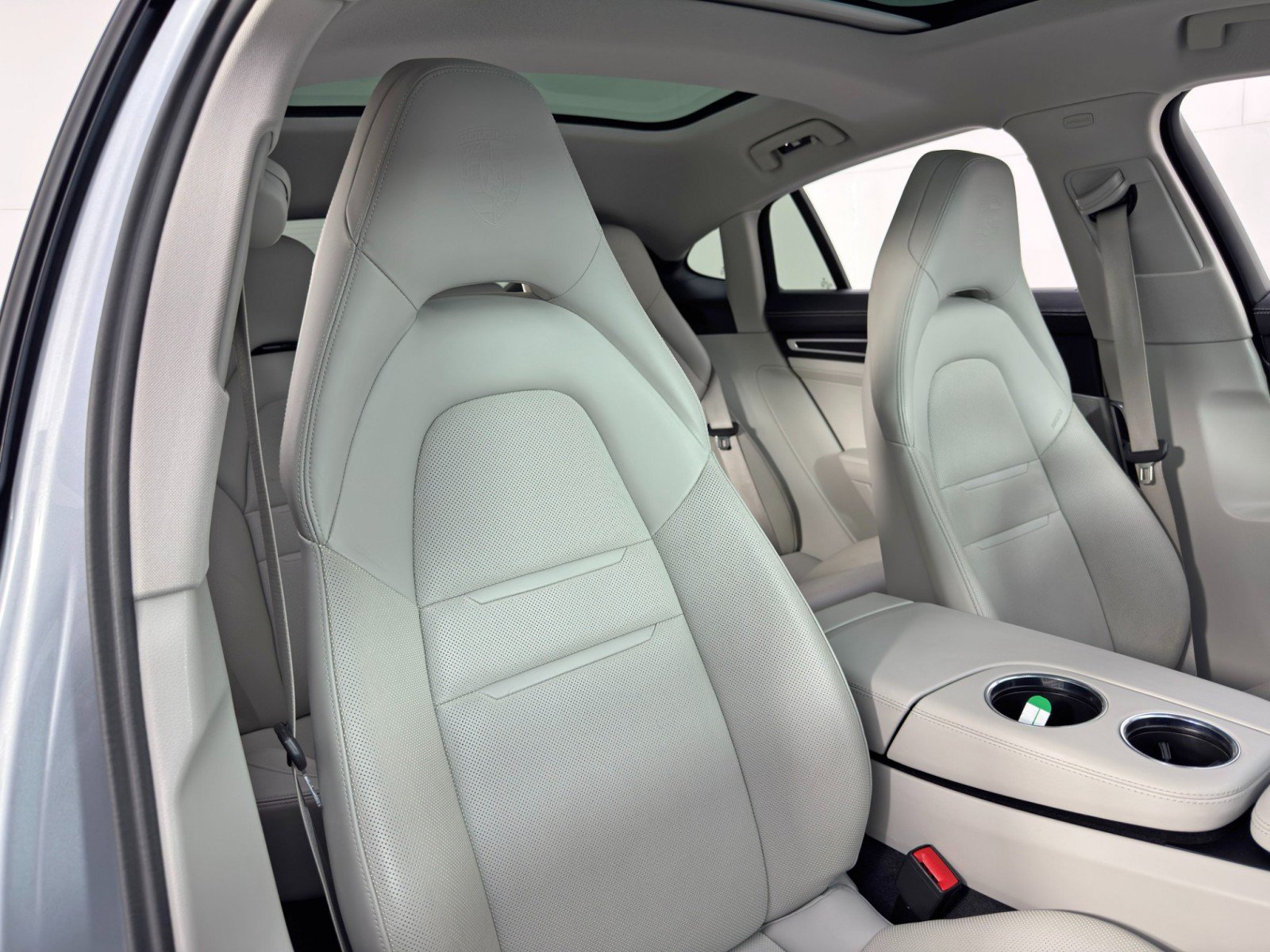 Used 2023 Porsche Panamera Platinum Edition RWD image 40