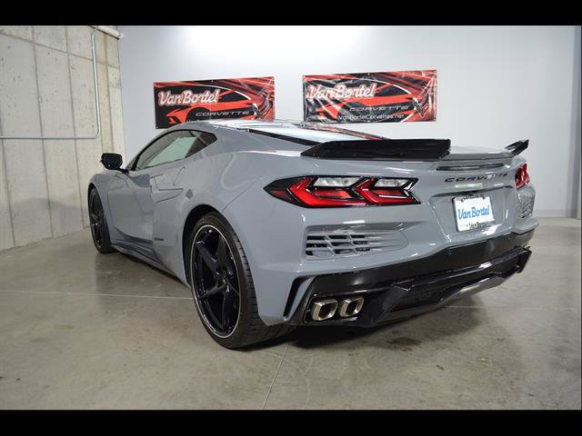 Used 2025 Chevrolet Corvette E-Ray w/ ZER Performance Package AWD/4WD image 6