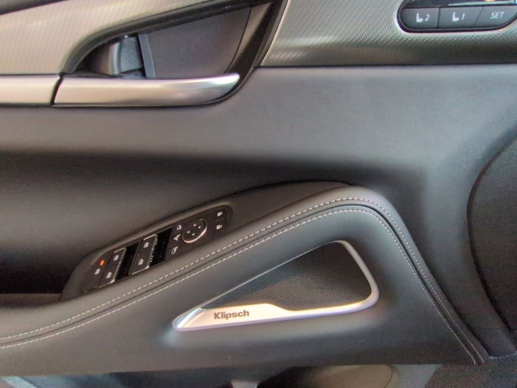 Used 2026 INFINITI QX60 Luxe w/ Cargo Package FWD image 14