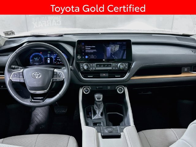 Certified 2024 Toyota Grand Highlander AWD image 27