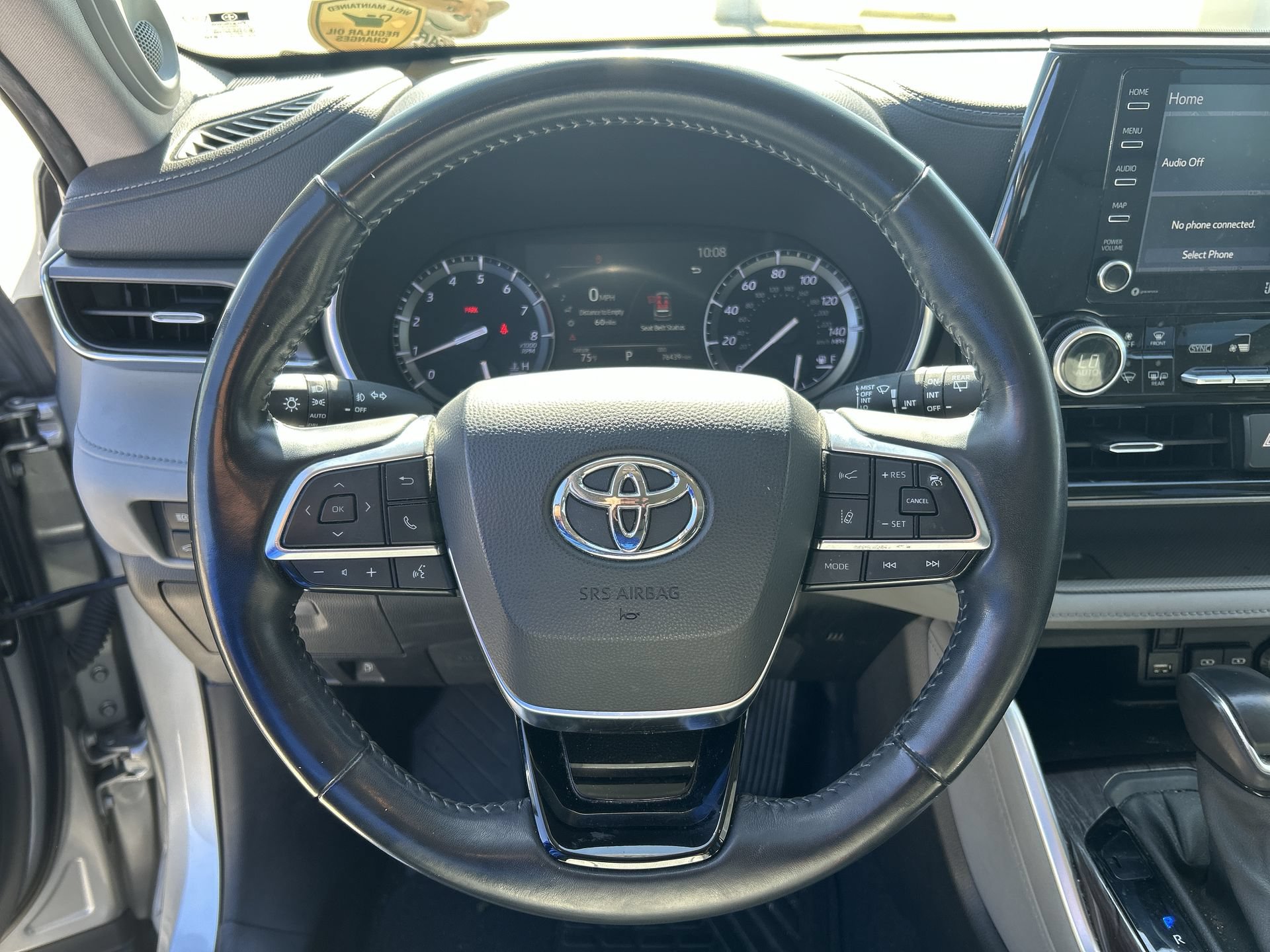 Used 2020 Toyota Highlander Limited FWD image 11