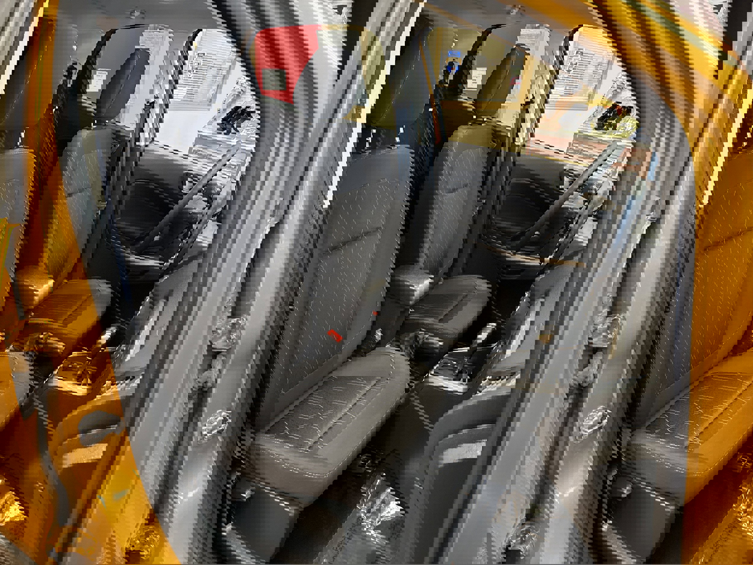 Used 2021 Ford EcoSport SE image 19