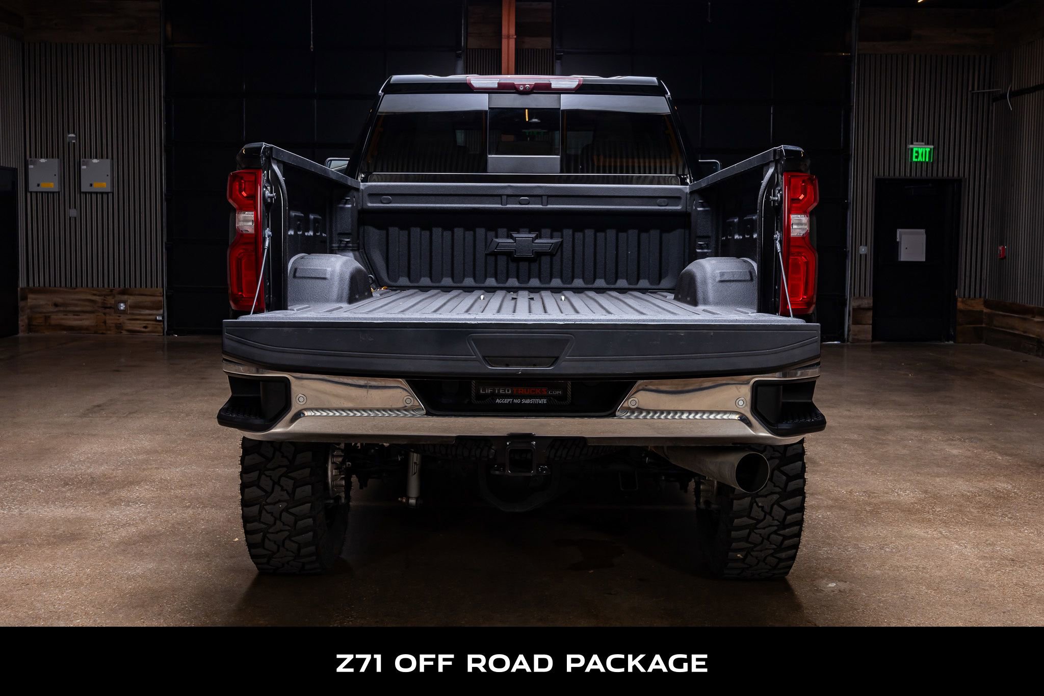 Used 2020 Chevrolet Silverado 2500 LTZ w/ LTZ Premium Package image 8