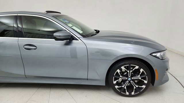 Used 2025 BMW 330i xDrive Sedan image 7
