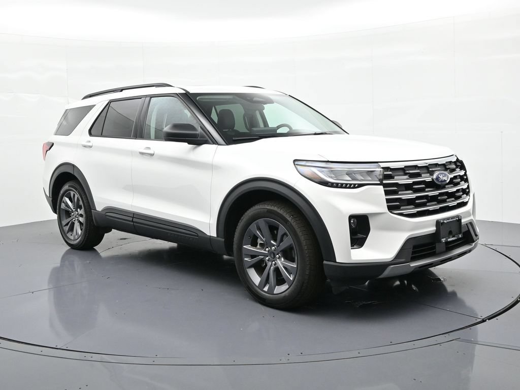 New 2026 Ford Explorer Active w/ Active Comfort Package AWD/4WD image 4