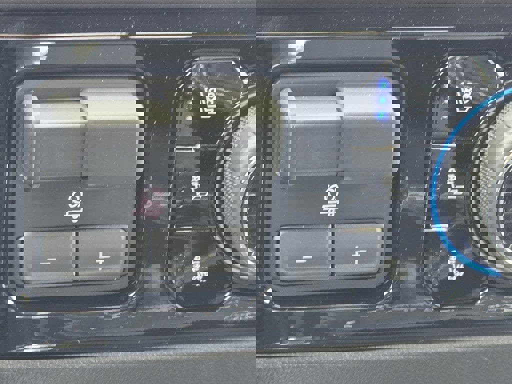 New 2025 Chevrolet Silverado 2500 LTZ w/ LTZ Premium Package image 7