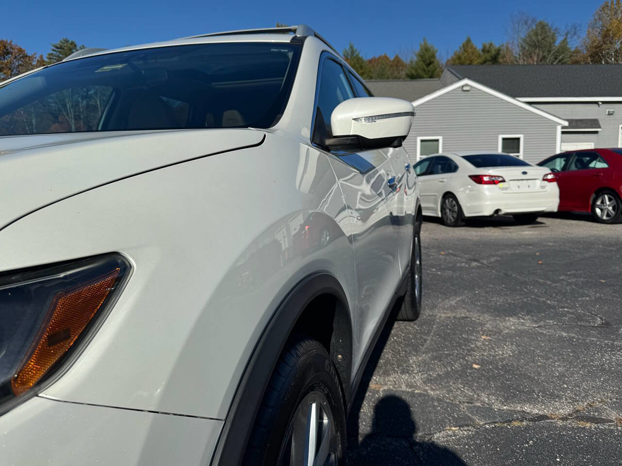 Used 2015 Nissan Rogue SL w/ SL Premium Package image 13