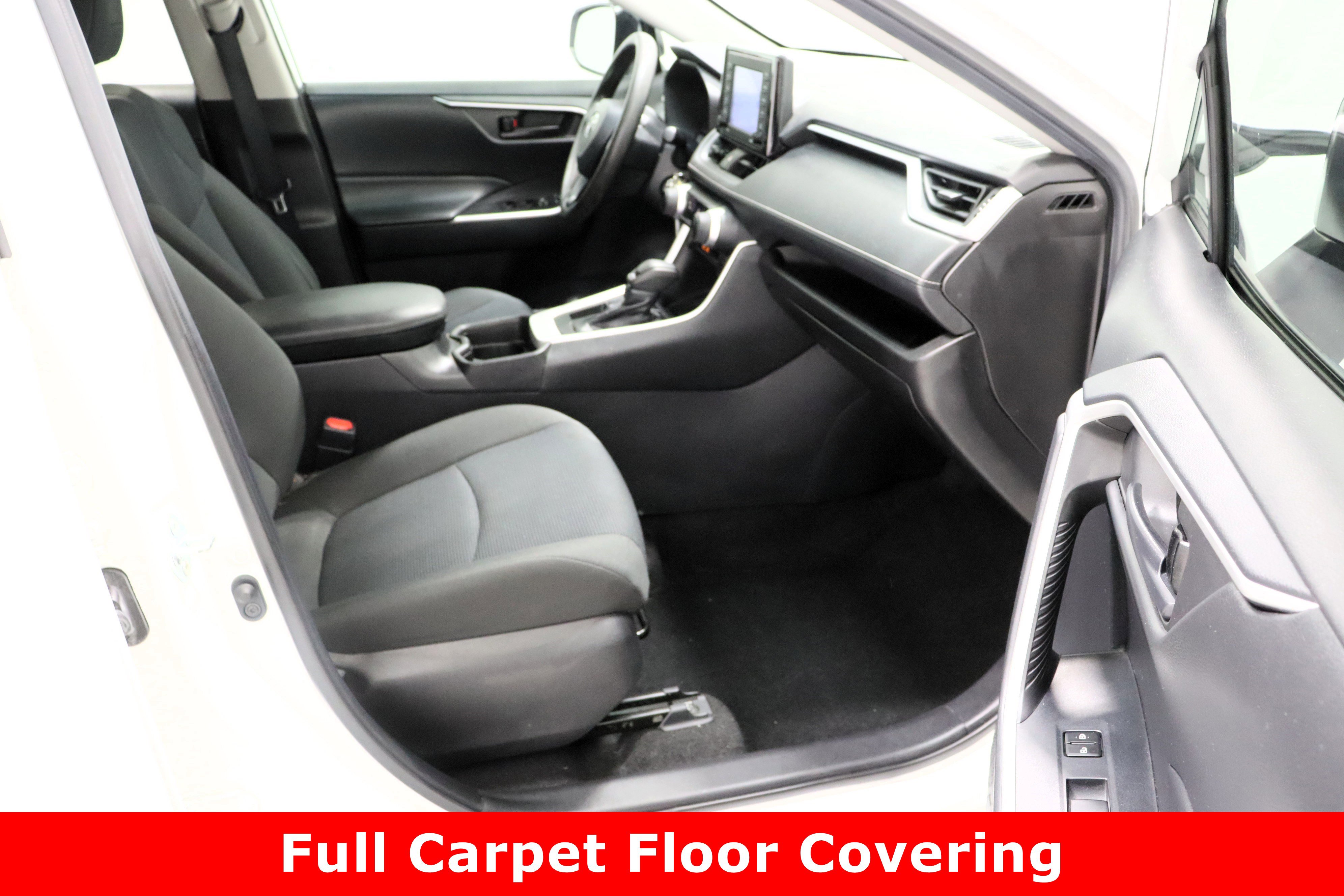 Used 2021 Toyota RAV4 LE w/ Carpet Mat Package (TMS) image 32