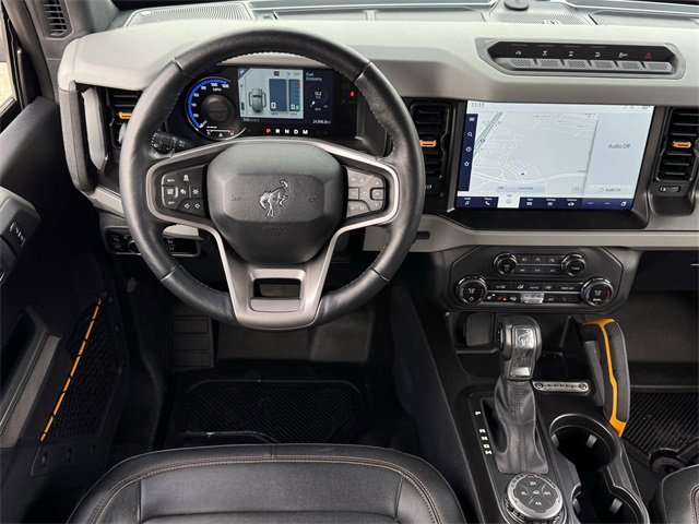 Used 2023 Ford Bronco Badlands image 10