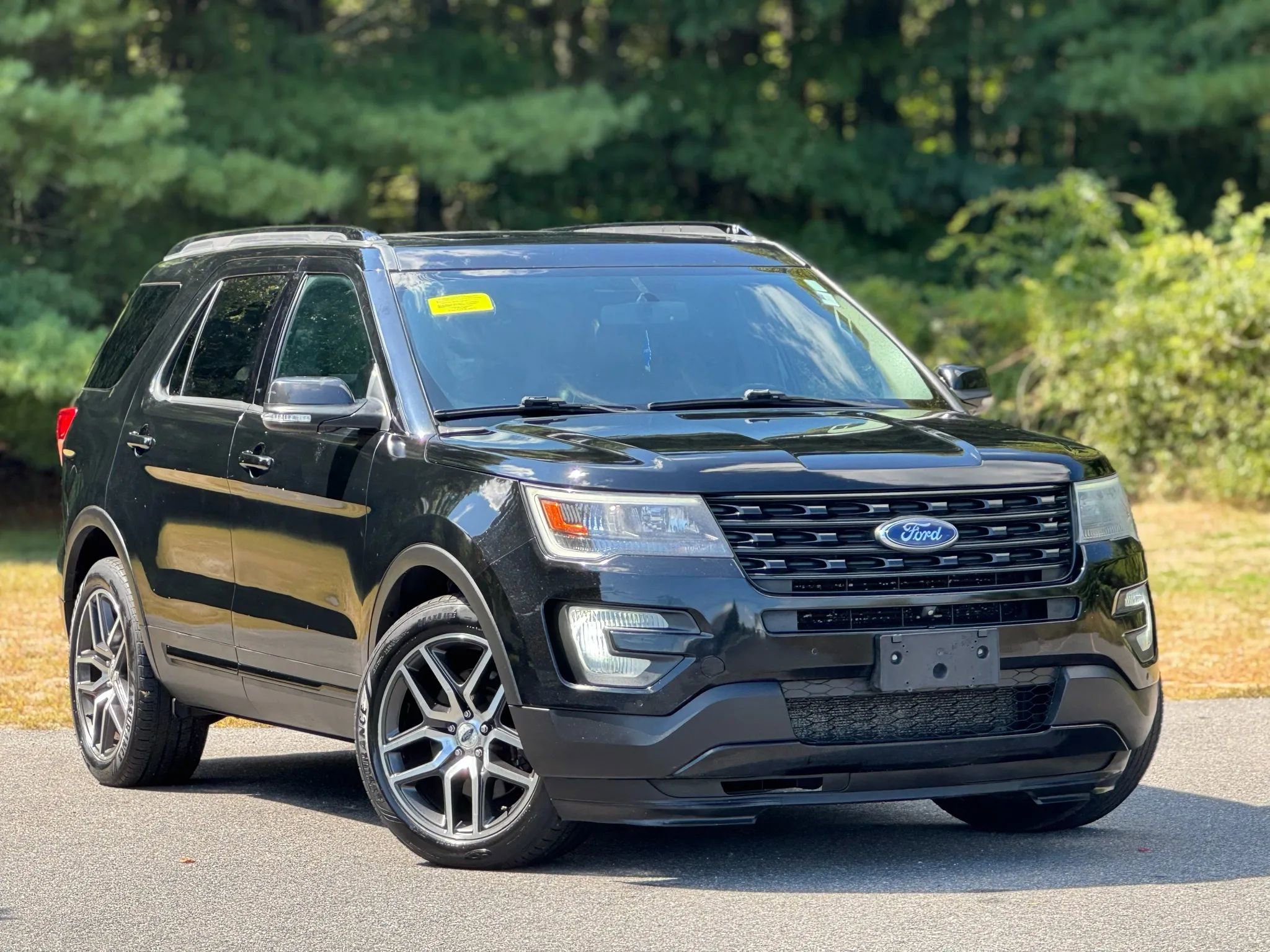 Used 2017 Ford Explorer Sport w/ Equipment Group 401A image 2