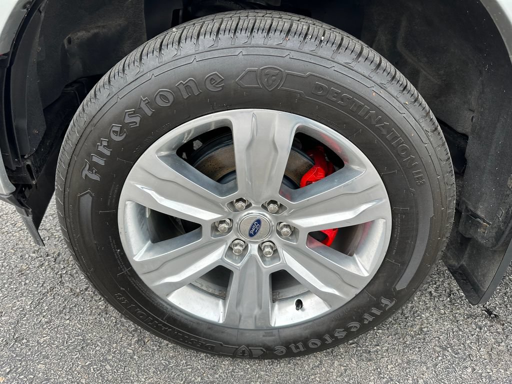 Used 2020 Ford F150 Platinum w/ Equipment Group 701A Luxury AWD/4WD image 42