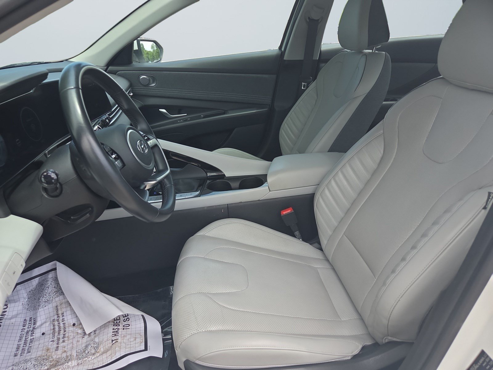 Certified 2023 Hyundai Elantra Limited FWD image 11