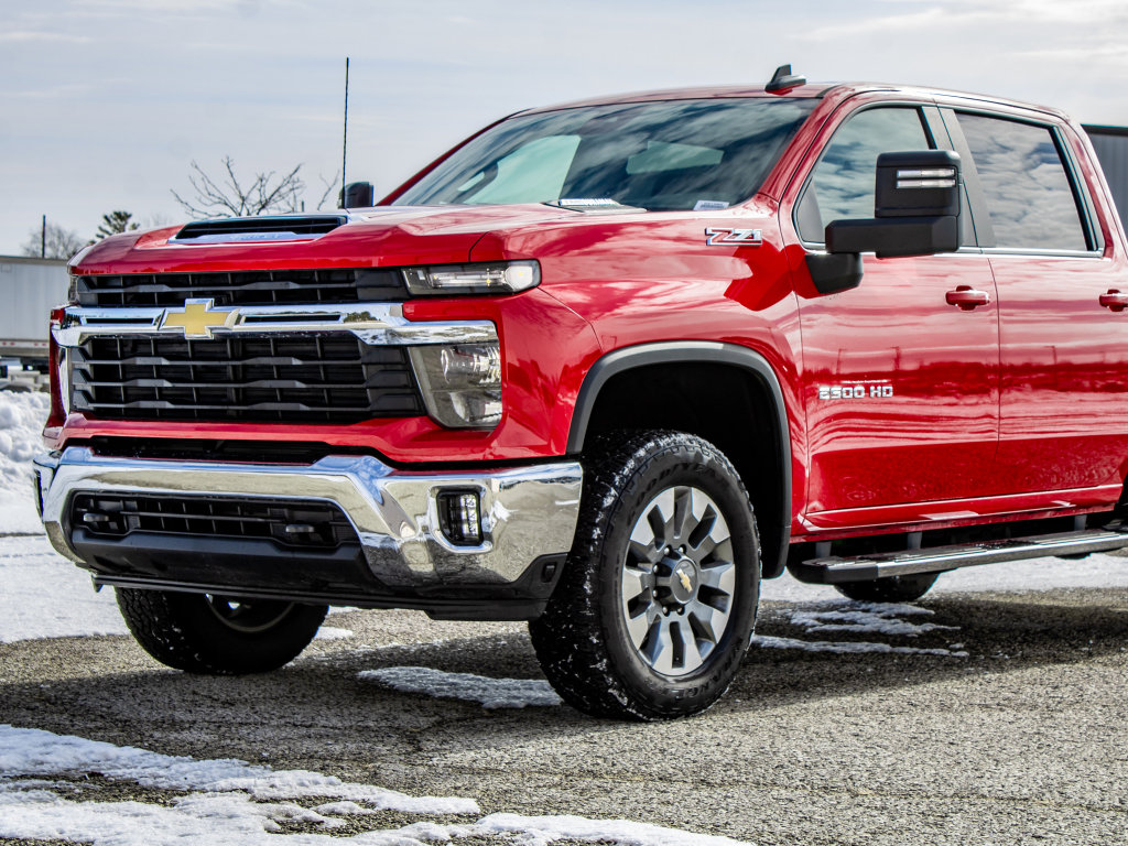 Used 2025 Chevrolet Silverado 2500 LT image 19