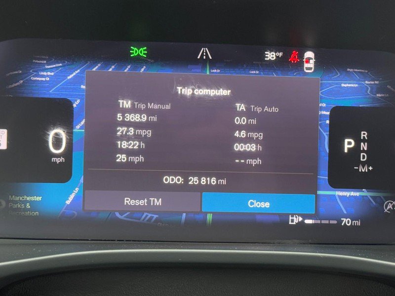 Certified 2023 Volvo XC40 B5 Ultimate w/ Protection Package Premier image 20