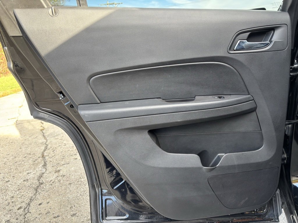 Used 2017 GMC Terrain SLE image 21