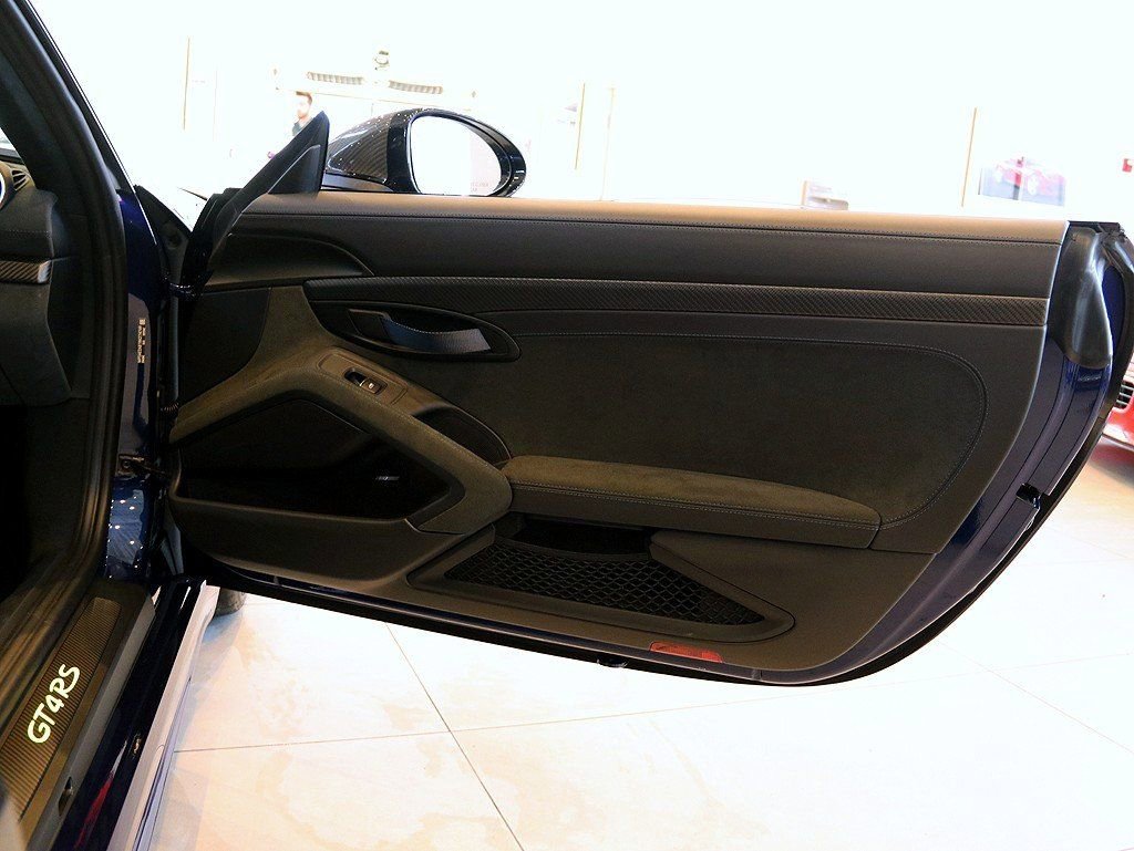 Used 2024 Porsche 718 Cayman GT4 RS RWD image 51