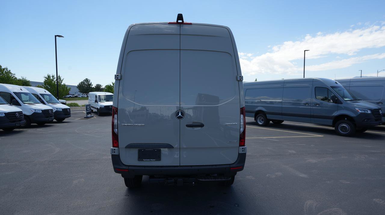 New 2026 Mercedes-Benz Sprinter 2500 image 7