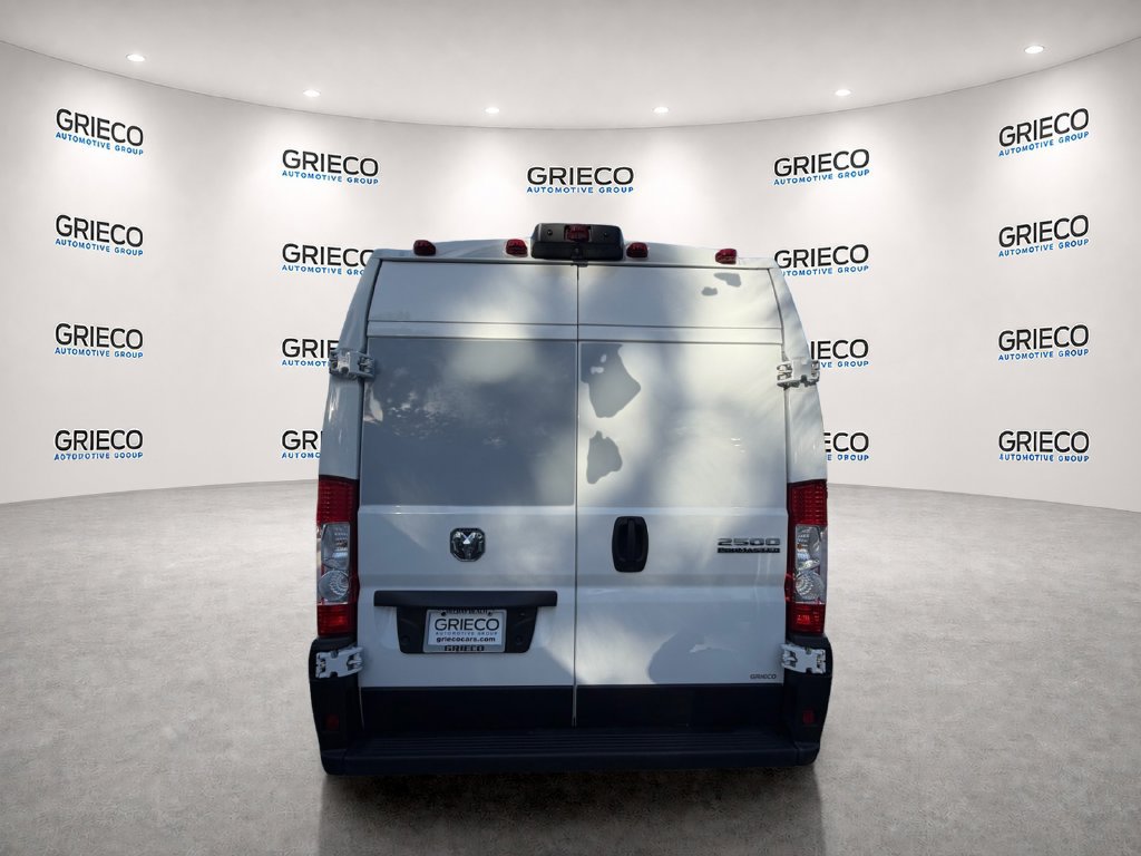Used 2025 RAM ProMaster 2500 w/ Convenience Group FWD image 5