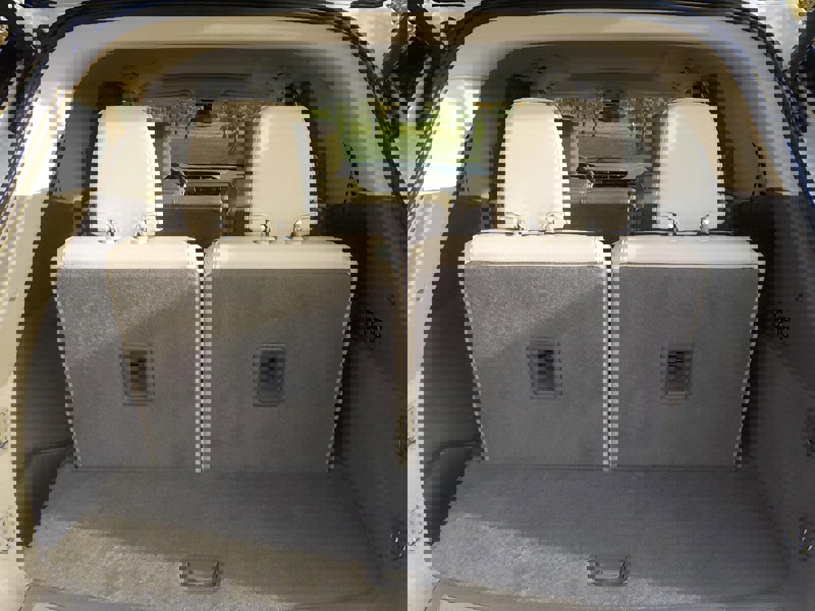 Used 2020 Cadillac XT6 Premium Luxury image 9