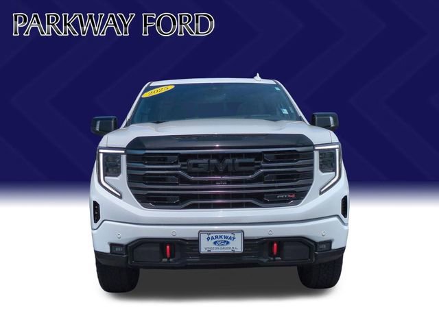 Used 2025 GMC Sierra 1500 AT4 w/ AT4 Premium Package AWD/4WD image 2