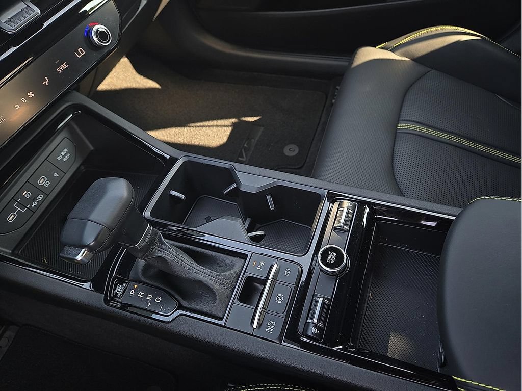 Used 2025 Kia K5 GT FWD image 20
