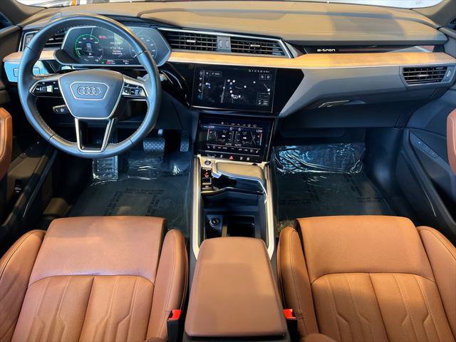 Certified 2024 Audi Q8 e-tron Prestige w/ Prestige Package AWD/4WD image 17