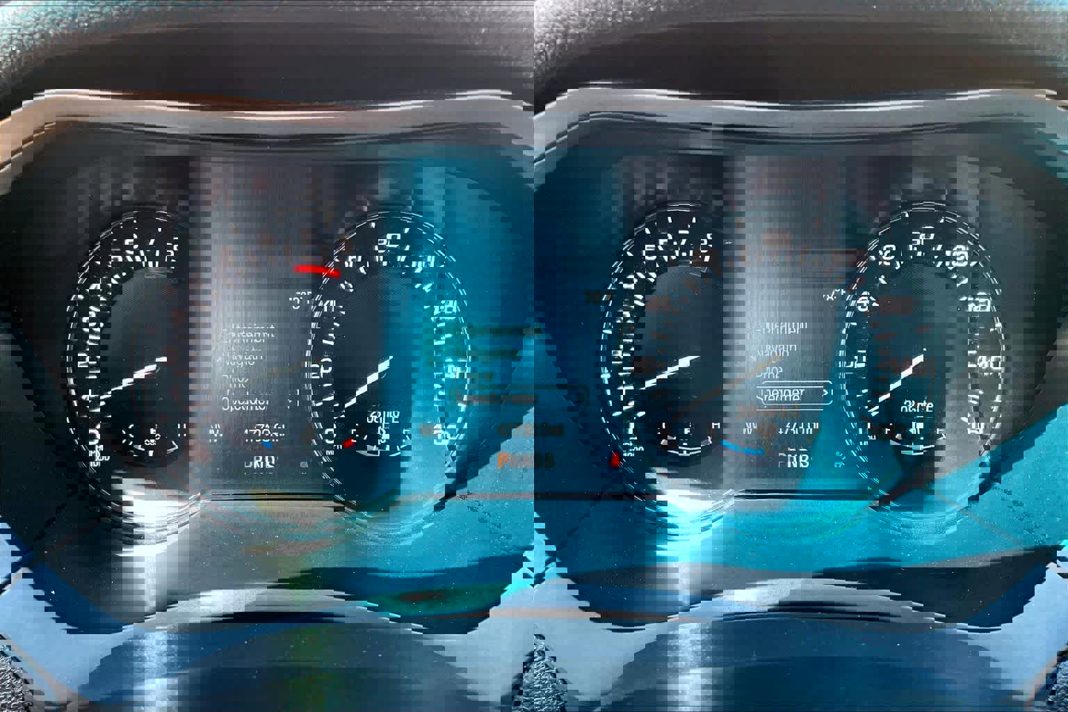 Used 2017 Lincoln MKZ Reserve image 26