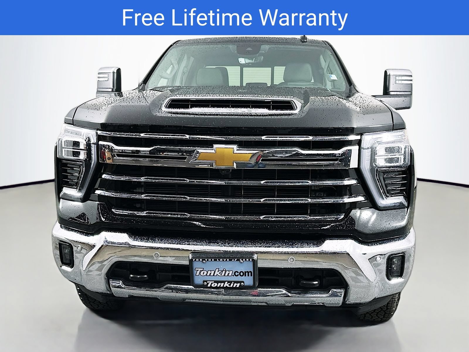 New 2025 Chevrolet Silverado 3500 LTZ w/ LTZ Premium Package AWD/4WD image 2
