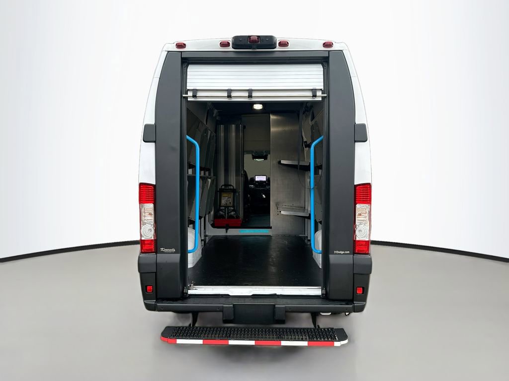 Used 2024 RAM ProMaster 3500 w/ Delivery Van Package image 29