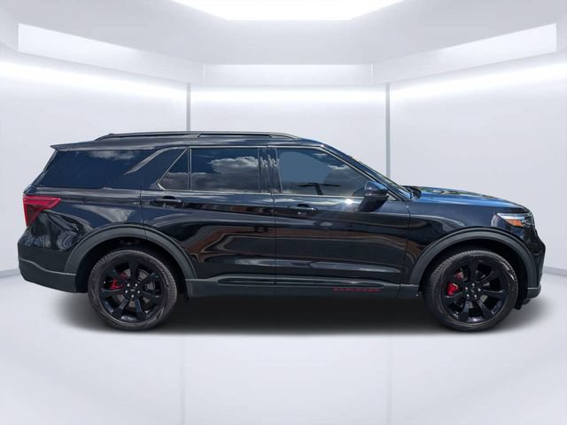 Used 2023 Ford Explorer ST w/ Equipment Group 401A AWD/4WD image 2