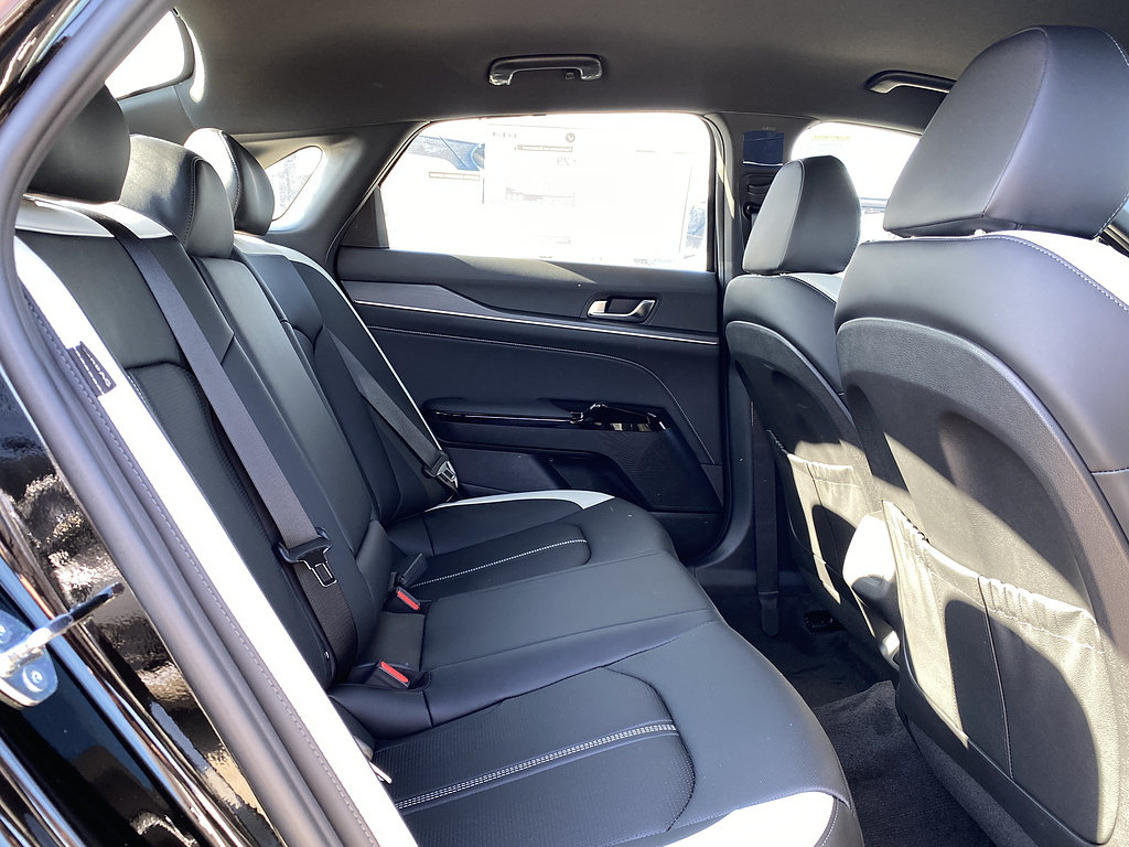 New 2026 Kia K5 GT-Line FWD image 21