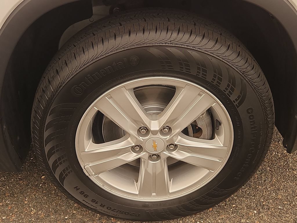 Used 2019 Chevrolet Trax LT w/ LT Convenience Package AWD/4WD image 10