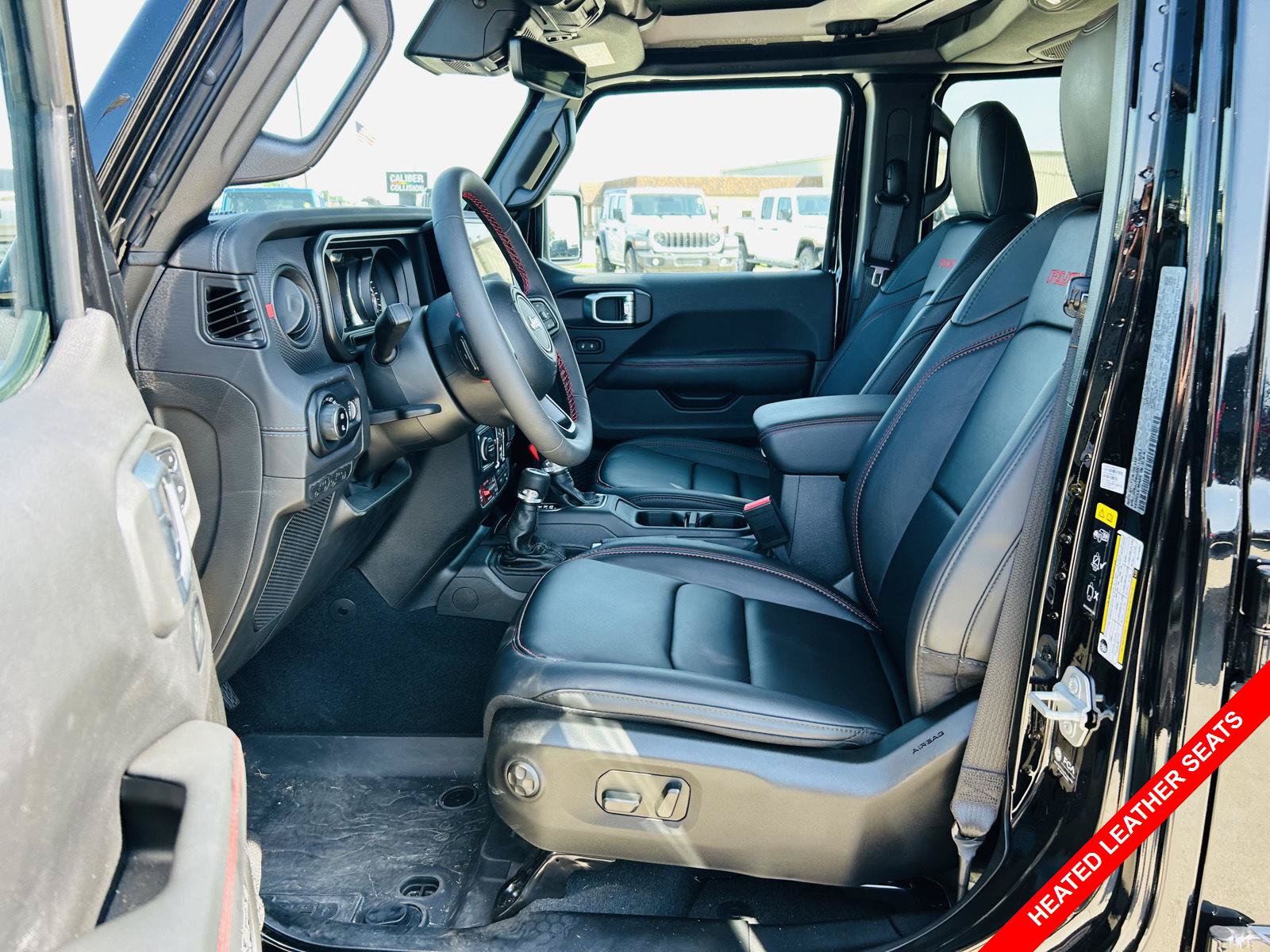 Used 2024 Jeep Gladiator Rubicon AWD/4WD image 3