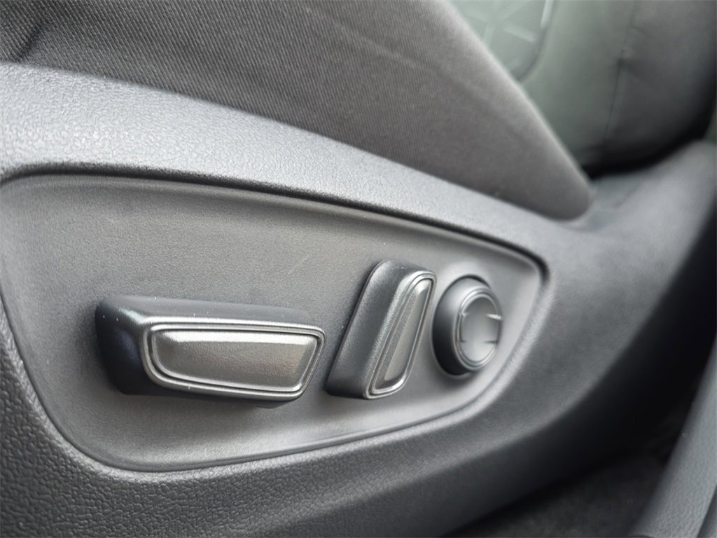 Used 2021 Toyota RAV4 XLE w/ Convenience Package image 35