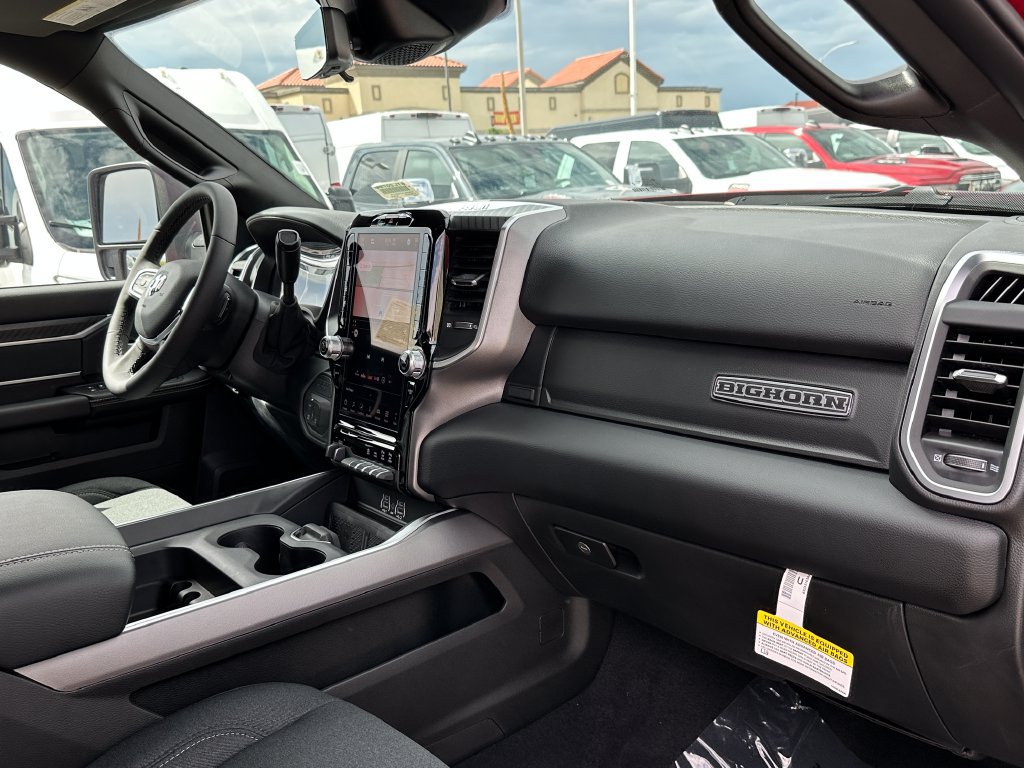 New 2026 RAM 2500 Big Horn AWD/4WD image 12