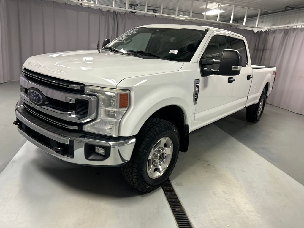 Used 2020 Ford F350 XLT w/ FX4 Off-Road Package AWD/4WD image 3