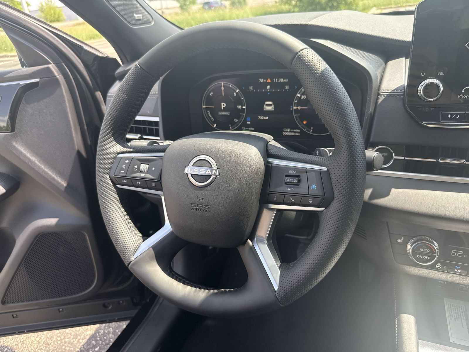 New 2026 Nissan Rogue Platinum AWD/4WD image 21