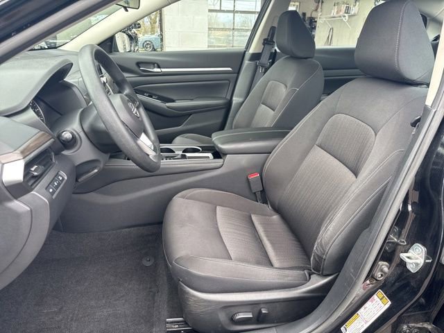 Used 2023 Nissan Altima 2.5 SV FWD image 10
