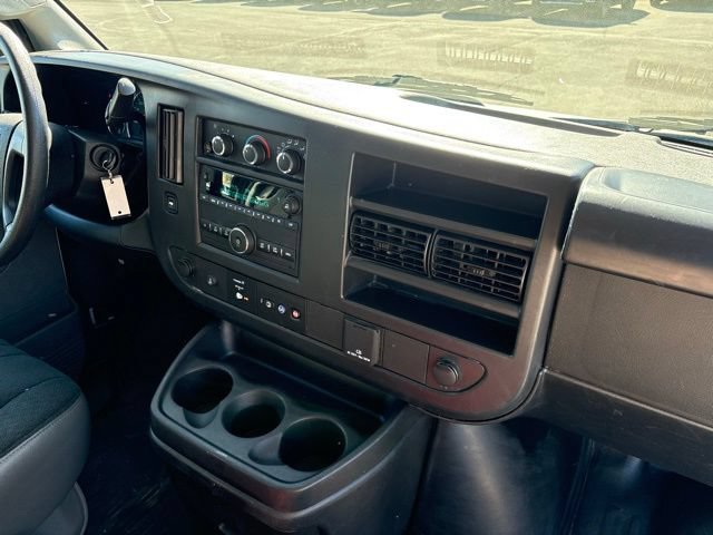 Used 2024 Chevrolet Express 2500 w/ Driver Convenience Package RWD image 21