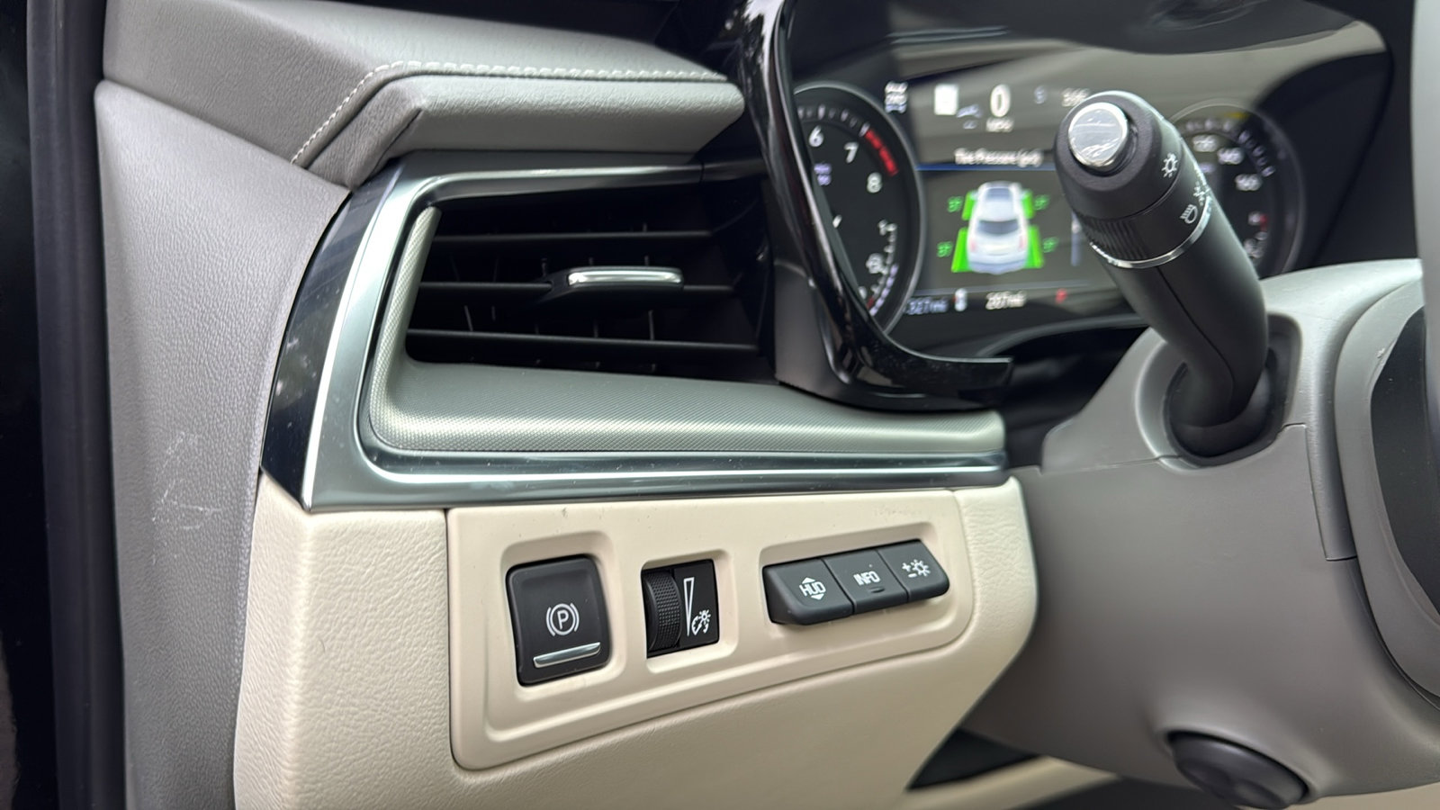 New 2026 Cadillac XT5 Premium Luxury w/ Driver Assist Package image 13