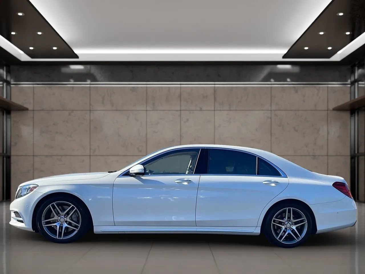 Used 2016 Mercedes-Benz S 550 4MATIC Sedan image 5